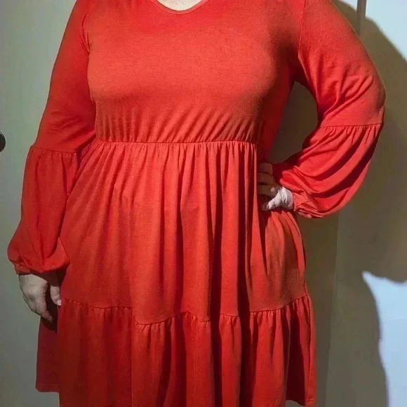 Celkuser Plus Size Long Lantern Sleeves Loose V-Neck Babydoll Dress with Pockets - Picture 2 of 13